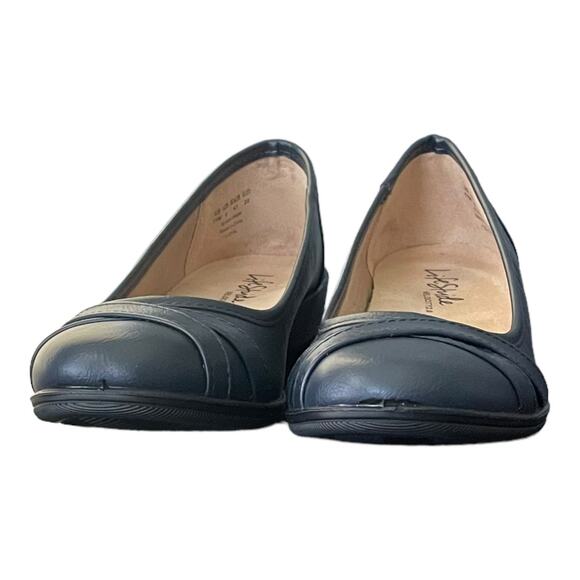 NEW Women's Life Stride Black Comfort Black Flats Shoes Size 11 - Picture 9 of 15